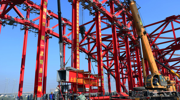 集賢路跨派河橋項目鋼桁拱橋鋼結(jié)構(gòu)檢測